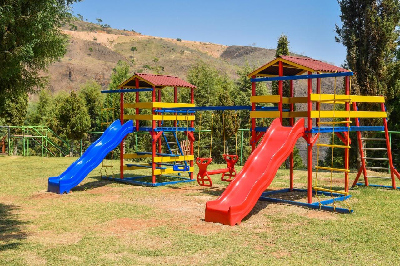 Golden Park All Inclusive Poços de Caldas Exterior foto Playground in Chile