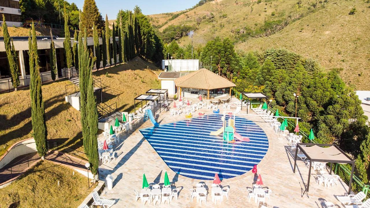 Golden Park All Inclusive Poços de Caldas Exterior foto Aerial view of the swimming pool